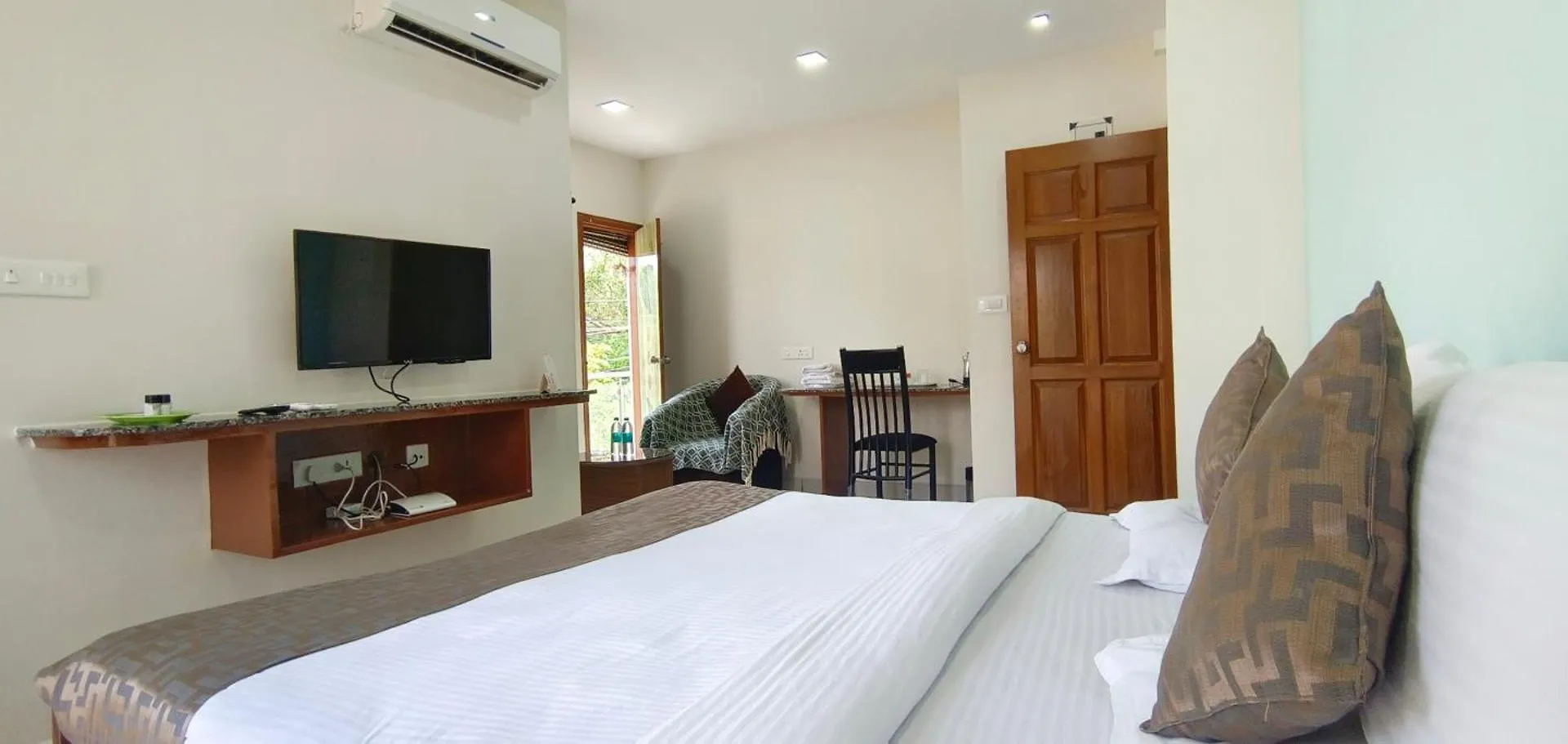 Sugamya Corner Guesthouse Mysore 0*,